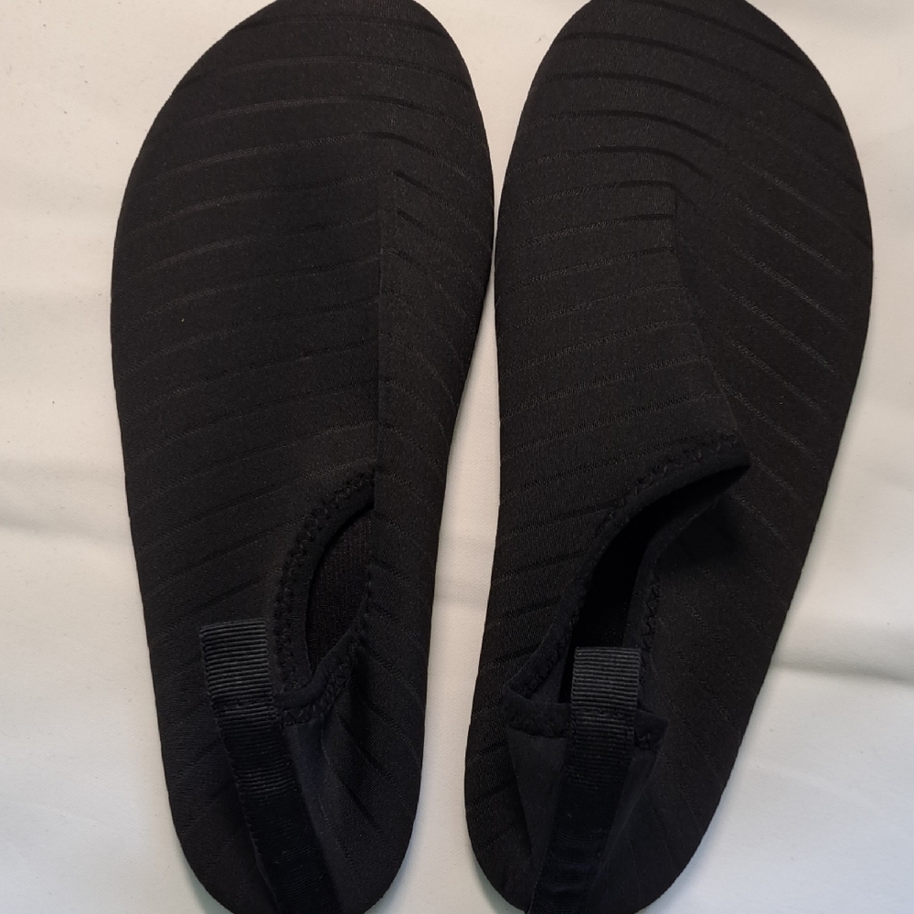 Kids Black Water Shoes